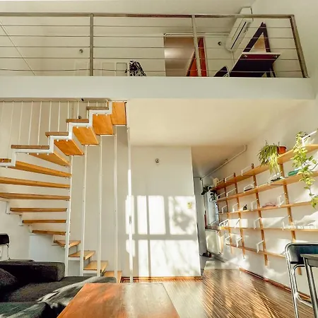Appartamento Napfenyes Duplex Gellert-kilatassal *