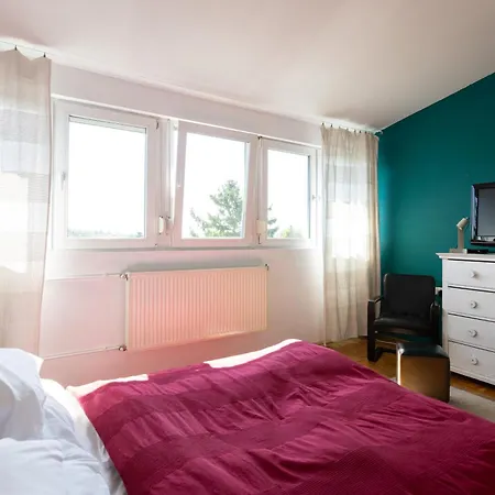 Napfenyes Duplex Gellert-kilatassal Budapest